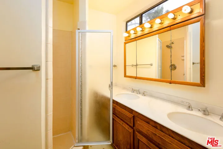 12901 Appleton Way, Los Angeles, California 90066