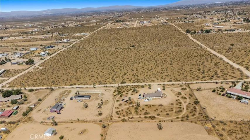 1 Nevada Road, Phelan, California 92371