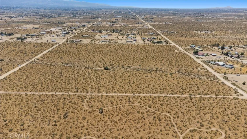 1 Nevada Road, Phelan, California 92371