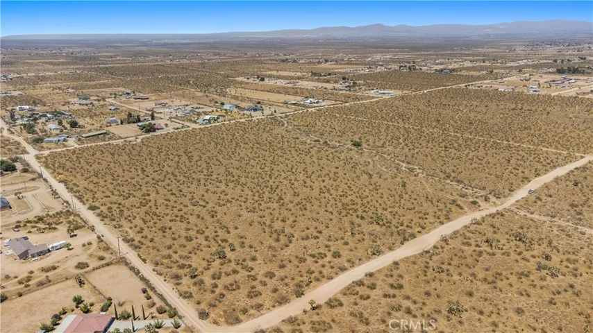 1 Nevada Road, Phelan, California 92371