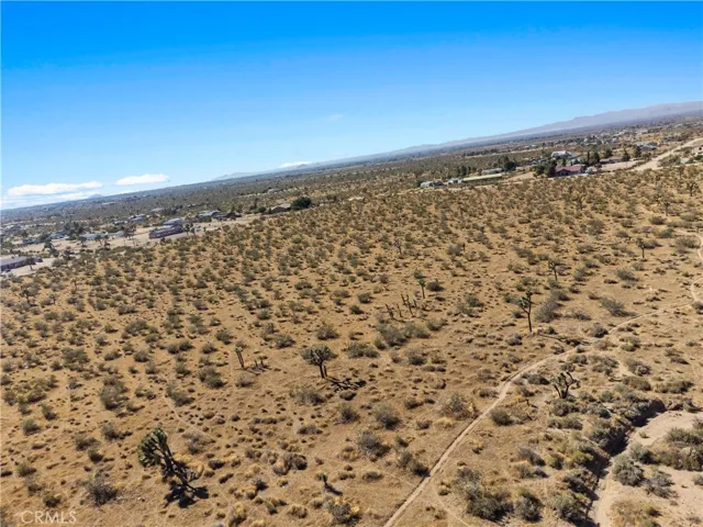 1 Nevada Road, Phelan, California 92371