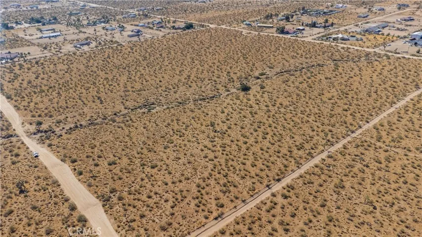 1 Nevada Road, Phelan, California 92371