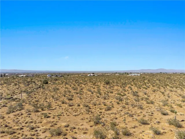 1 Nevada Road, Phelan, California 92371