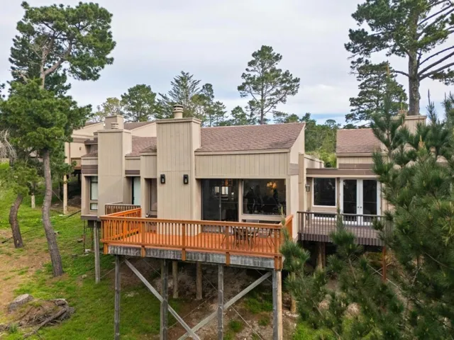 24501 Via Mar Monte 77, Carmel, California 93923