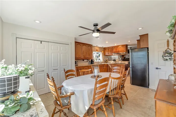 15914 Lawnhill, La Mirada, California 90638