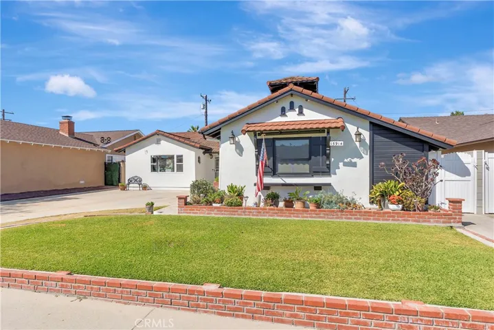 15914 Lawnhill, La Mirada, California 90638