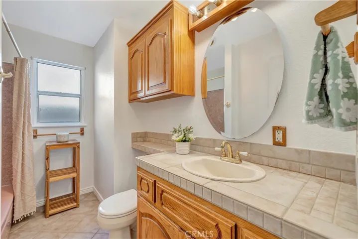 15914 Lawnhill, La Mirada, California 90638