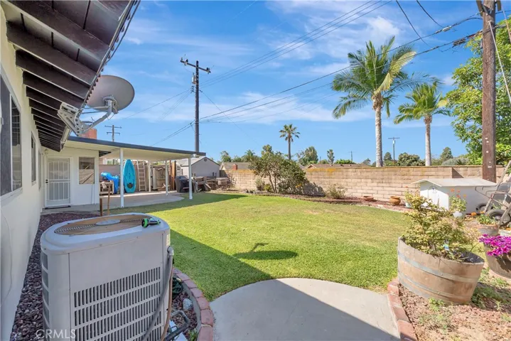 15914 Lawnhill, La Mirada, California 90638