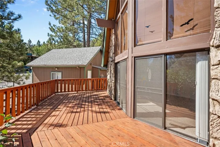 5438 Desert View, Wrightwood, California 92397