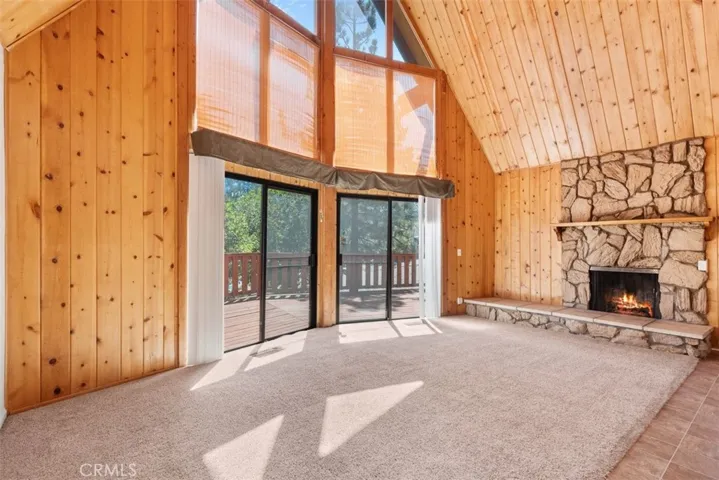 5438 Desert View, Wrightwood, California 92397