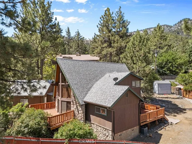 5438 Desert View, Wrightwood, California 92397