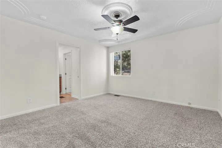 5438 Desert View, Wrightwood, California 92397