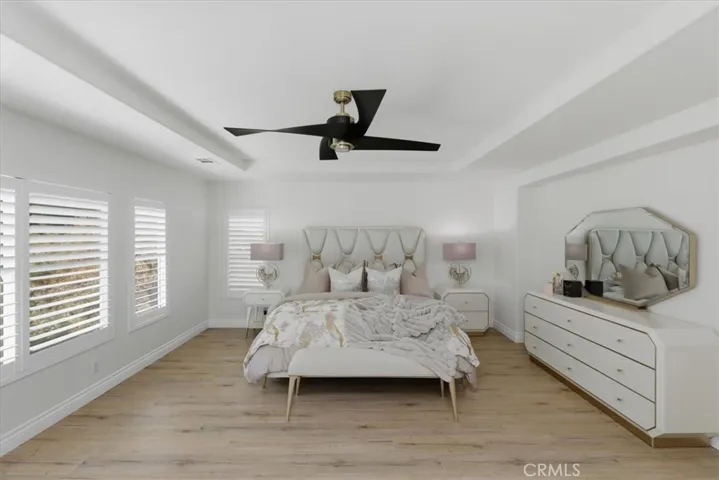 1536 Vandagriff, Corona, California 92883