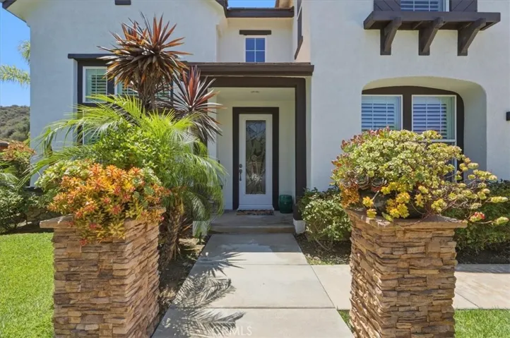 1536 Vandagriff, Corona, California 92883