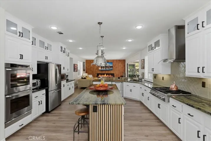 1536 Vandagriff, Corona, California 92883