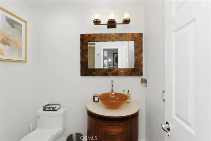 1536 Vandagriff, Corona, California 92883