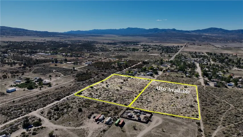 4 Old Forest Rd, Anza, California 92539