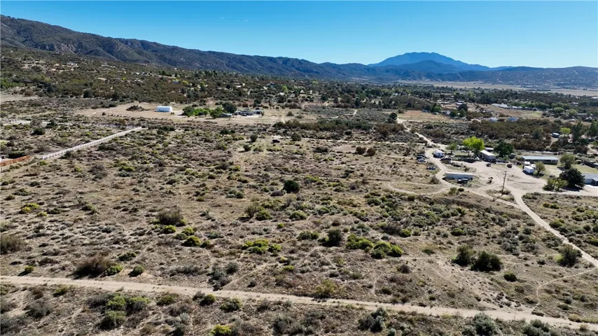 4 Old Forest Rd, Anza, California 92539