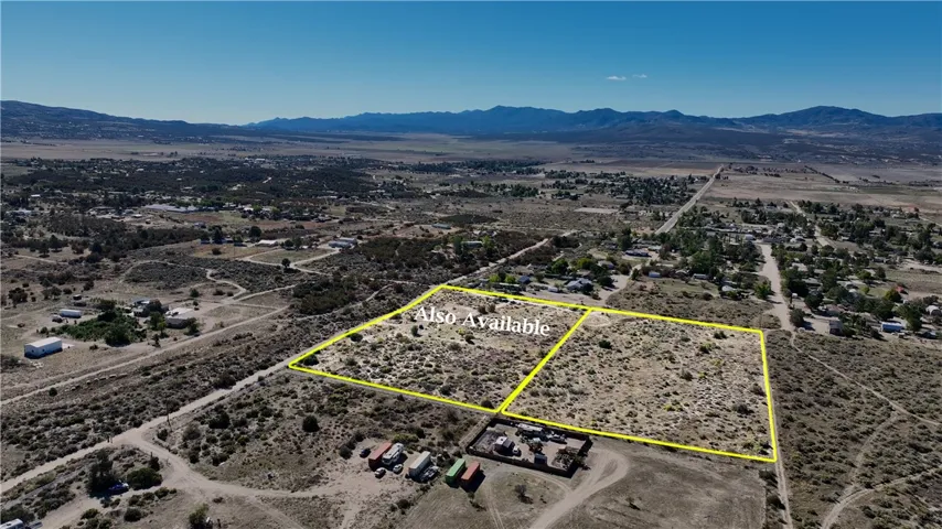 4 Old Forest Rd, Anza, California 92539