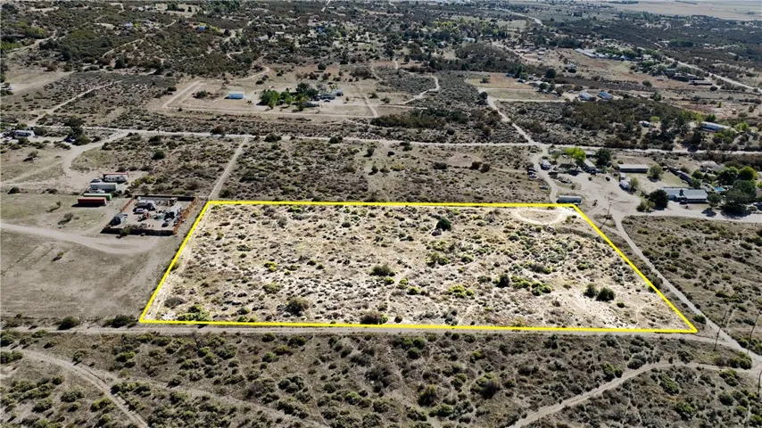 4 Old Forest Rd, Anza, California 92539