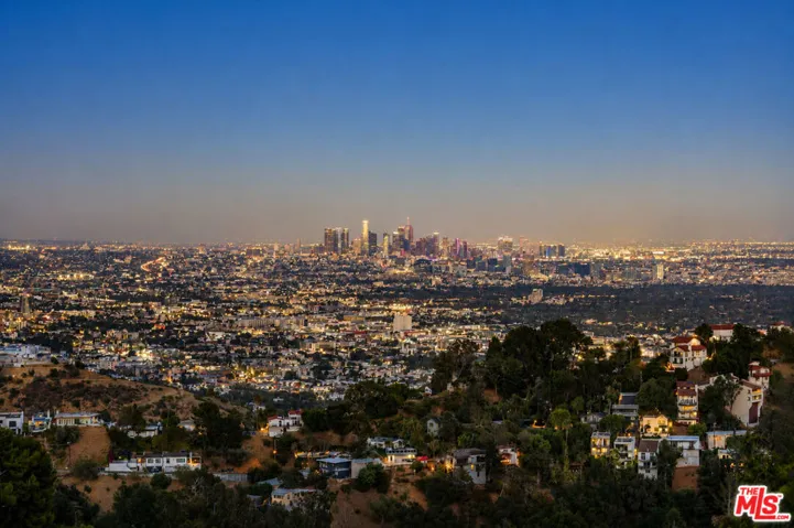 2065 Kew Drive, Los Angeles, California 90046