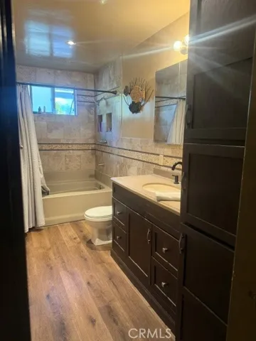 Full bathroom