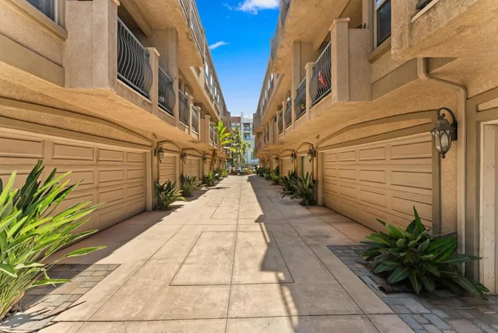 3930 1/2 Iowa, San Diego, California 92104