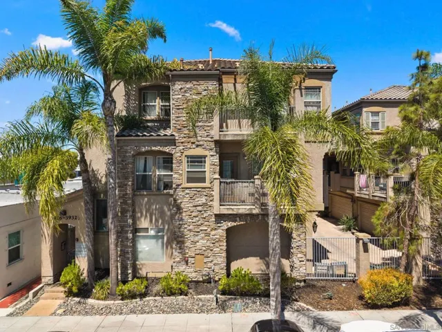 3930 1/2 Iowa, San Diego, California 92104