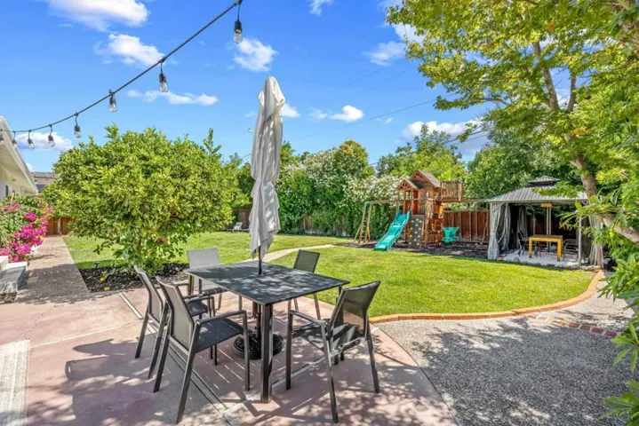 2812 Thrasher Lane, San Jose, California 95125