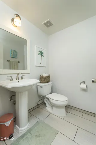 016_10059 Aspen Cir_GYP-MLS
