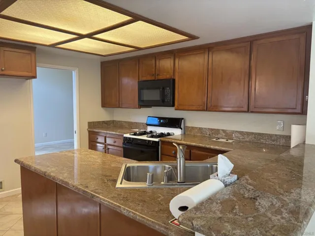 12446 Salmon River Rd, San Diego, California 92129