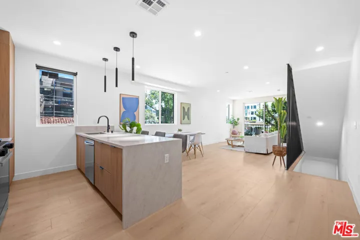839 N Detroit Street 837, Los Angeles, California 90046