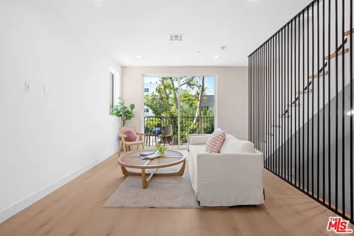 839 N Detroit Street 837, Los Angeles, California 90046
