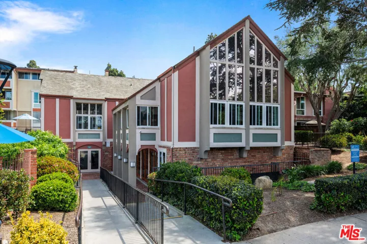 6305 Green Valley Circle 213, Culver City, California 90230