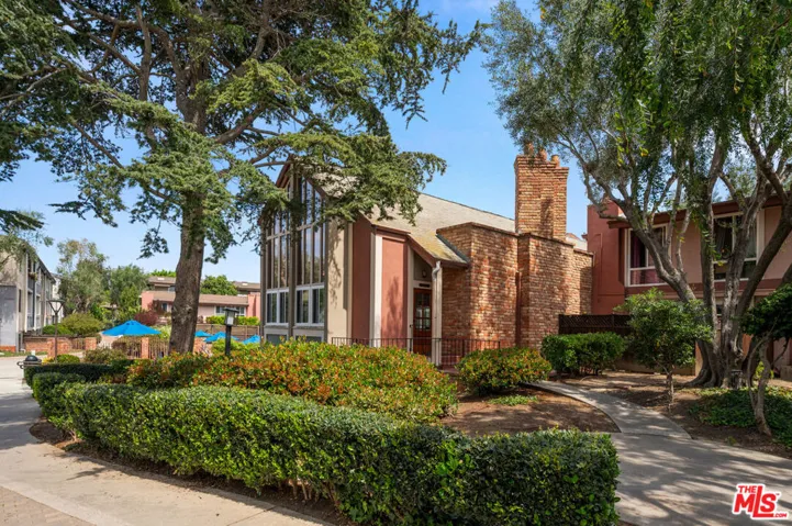 6305 Green Valley Circle 213, Culver City, California 90230