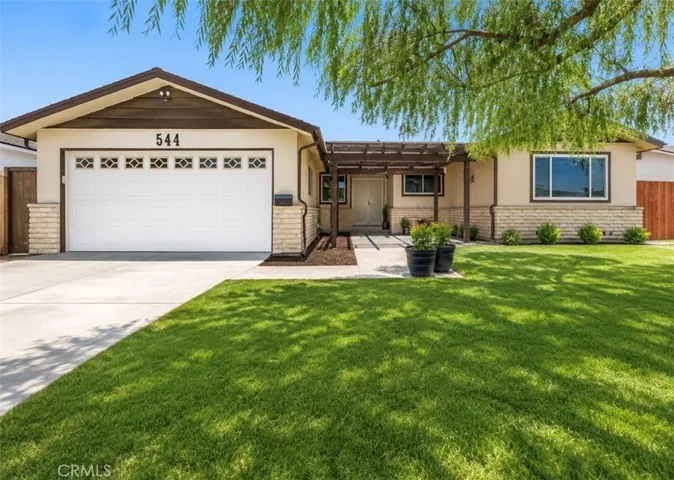 544 Meadow Lane, Lemoore, California 93245