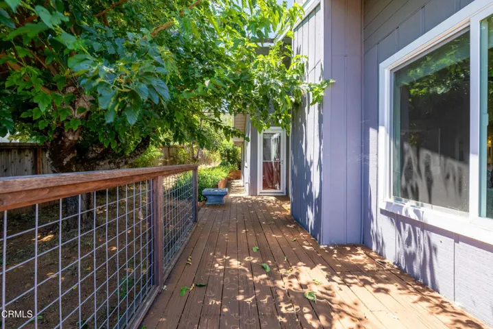 Side Deck