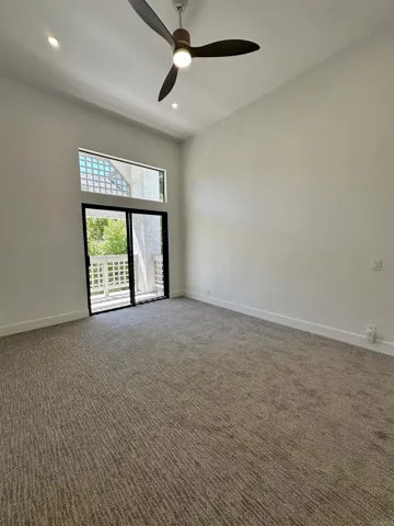 542 Via De La Valle J, Solana Beach, California 92075