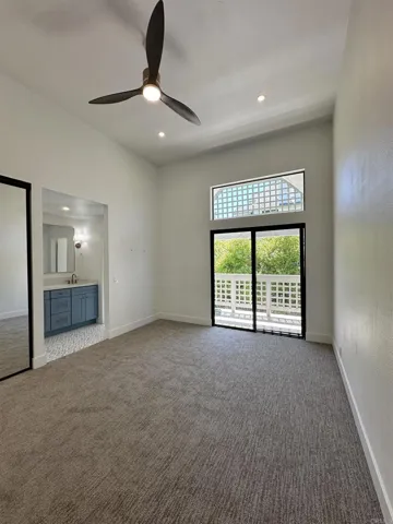542 Via De La Valle J, Solana Beach, California 92075