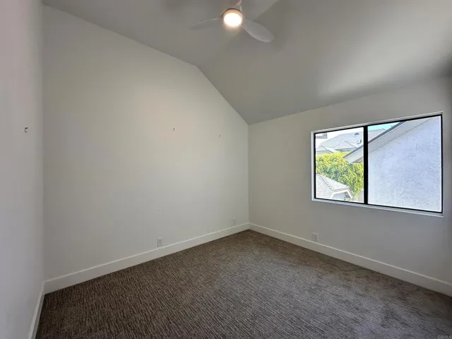 542 Via De La Valle J, Solana Beach, California 92075