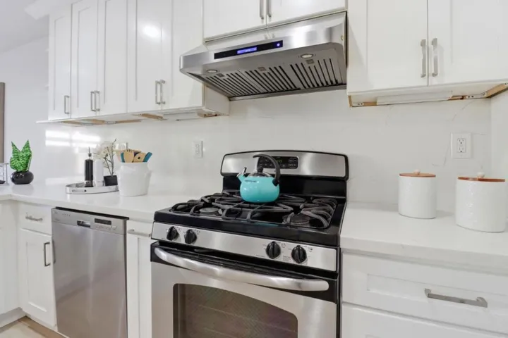 242 Fairmeadow Way, Milpitas, California 95035