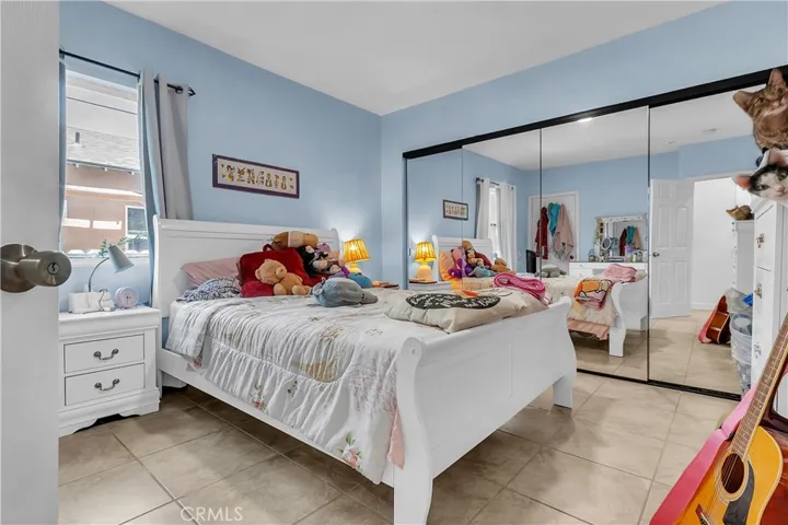 706 W 77th, Los Angeles, California 90044