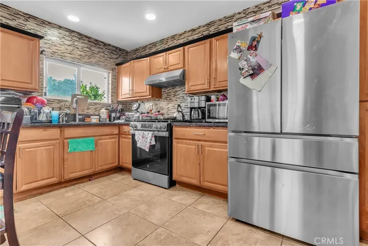 706 W 77th, Los Angeles, California 90044