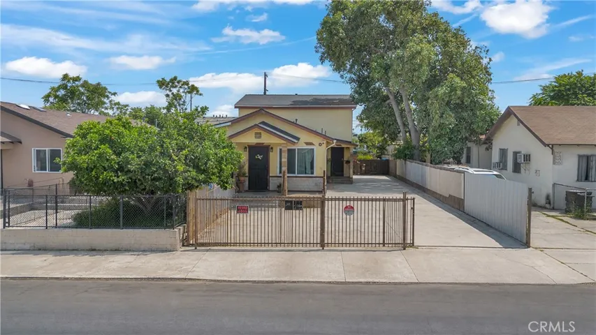 706 W 77th, Los Angeles, California 90044