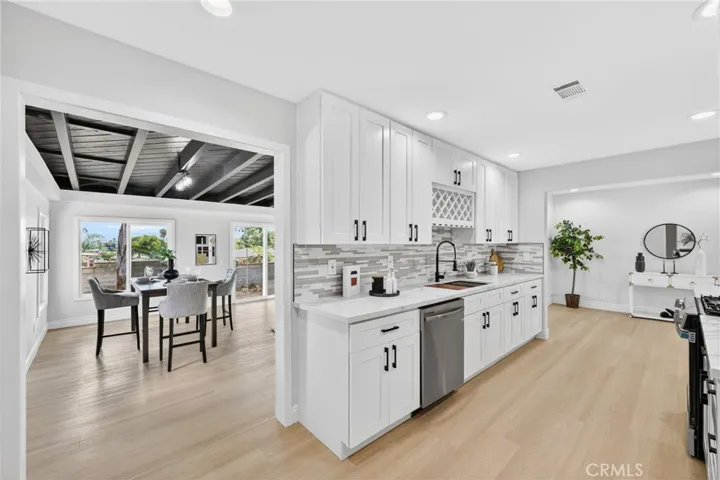 5137 Peacock, Riverside, California 92505