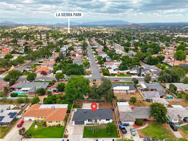 5137 Peacock, Riverside, California 92505
