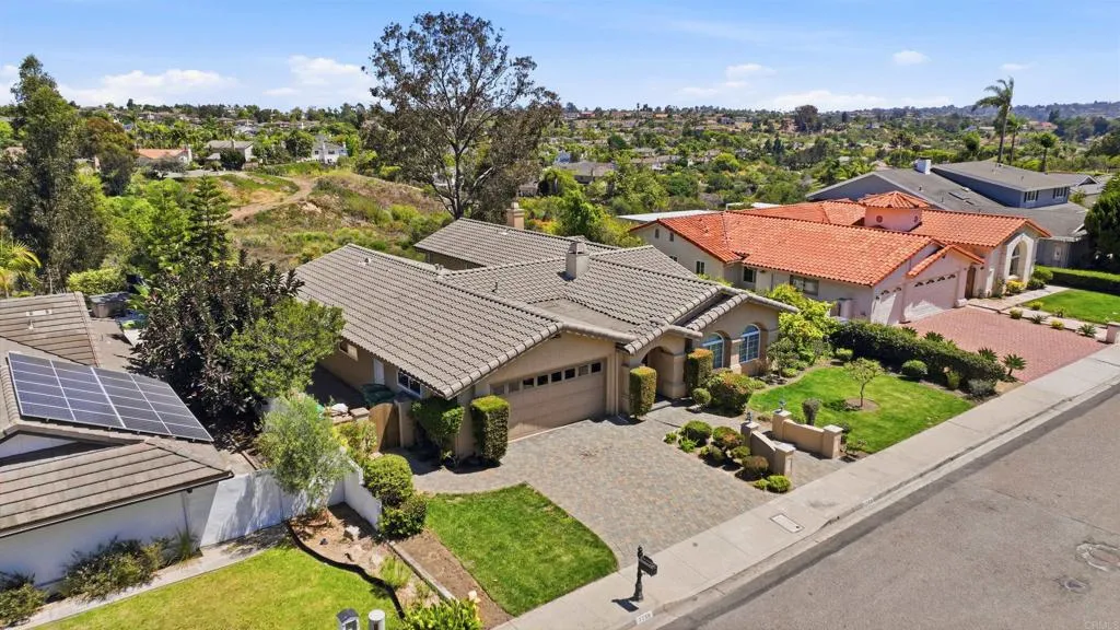 7738 Madrilena Way, Carlsbad, California 92009 — photo 5