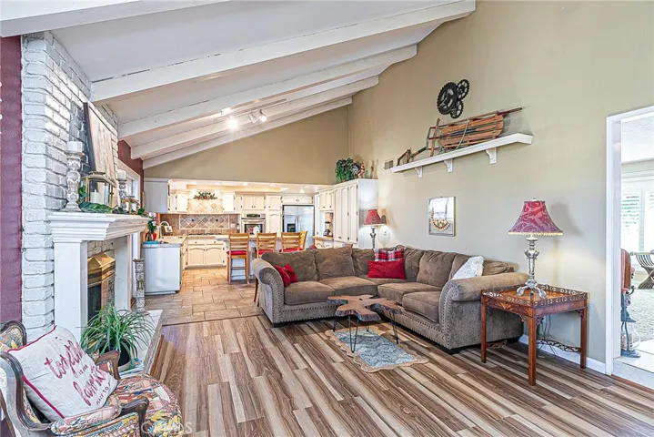 4385 California, Santa Maria, California 93455