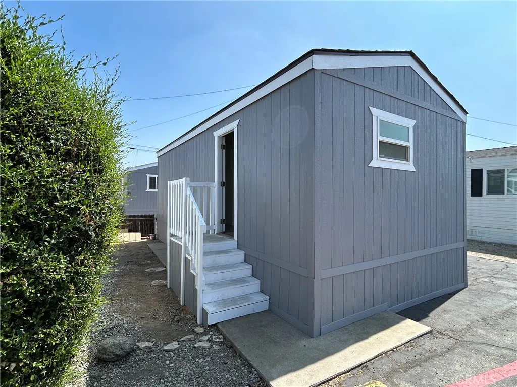 2548 Peck Rd #25