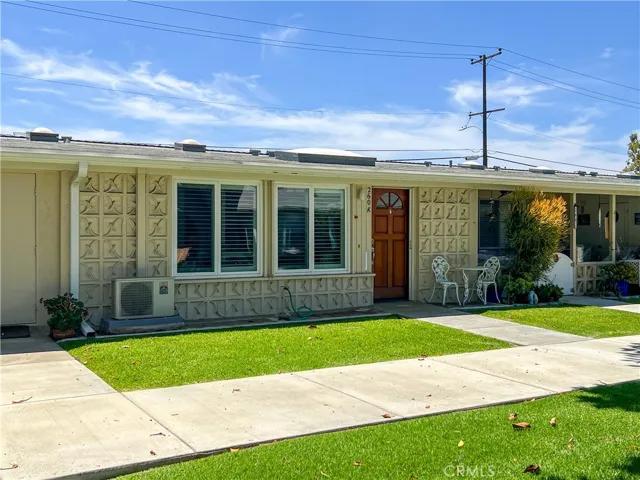 1561 Interlachen Rd., Seal Beach, California 90740